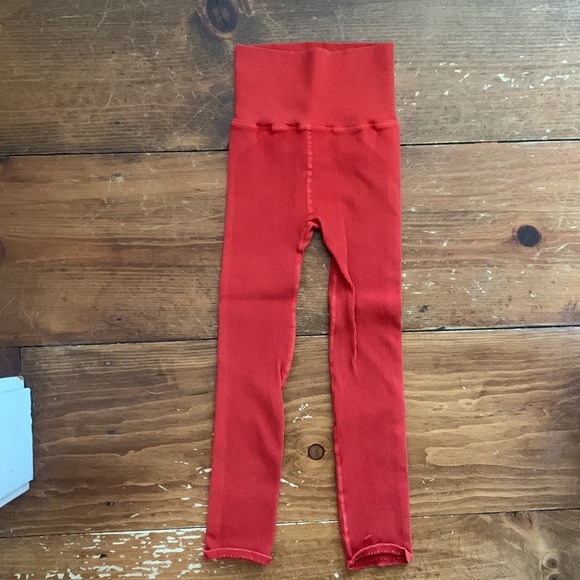 🔥NWOT Free People Happiness Leggings - Picture 3 of 6